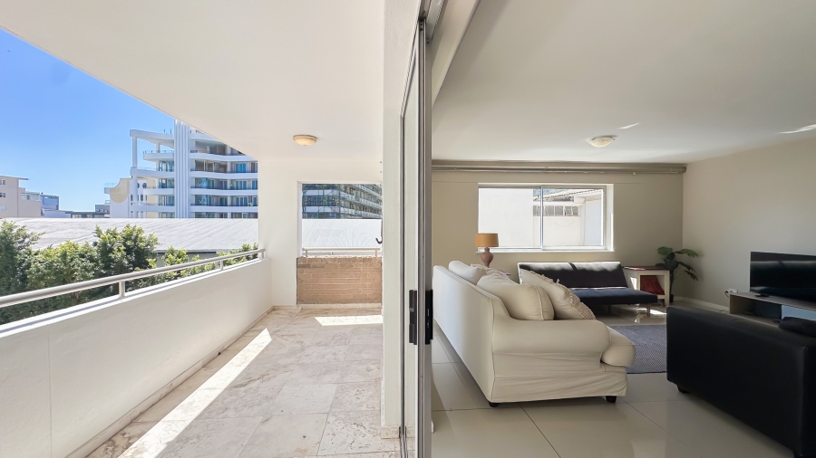 To Let 3 Bedroom Property for Rent in Sea Point Western Cape